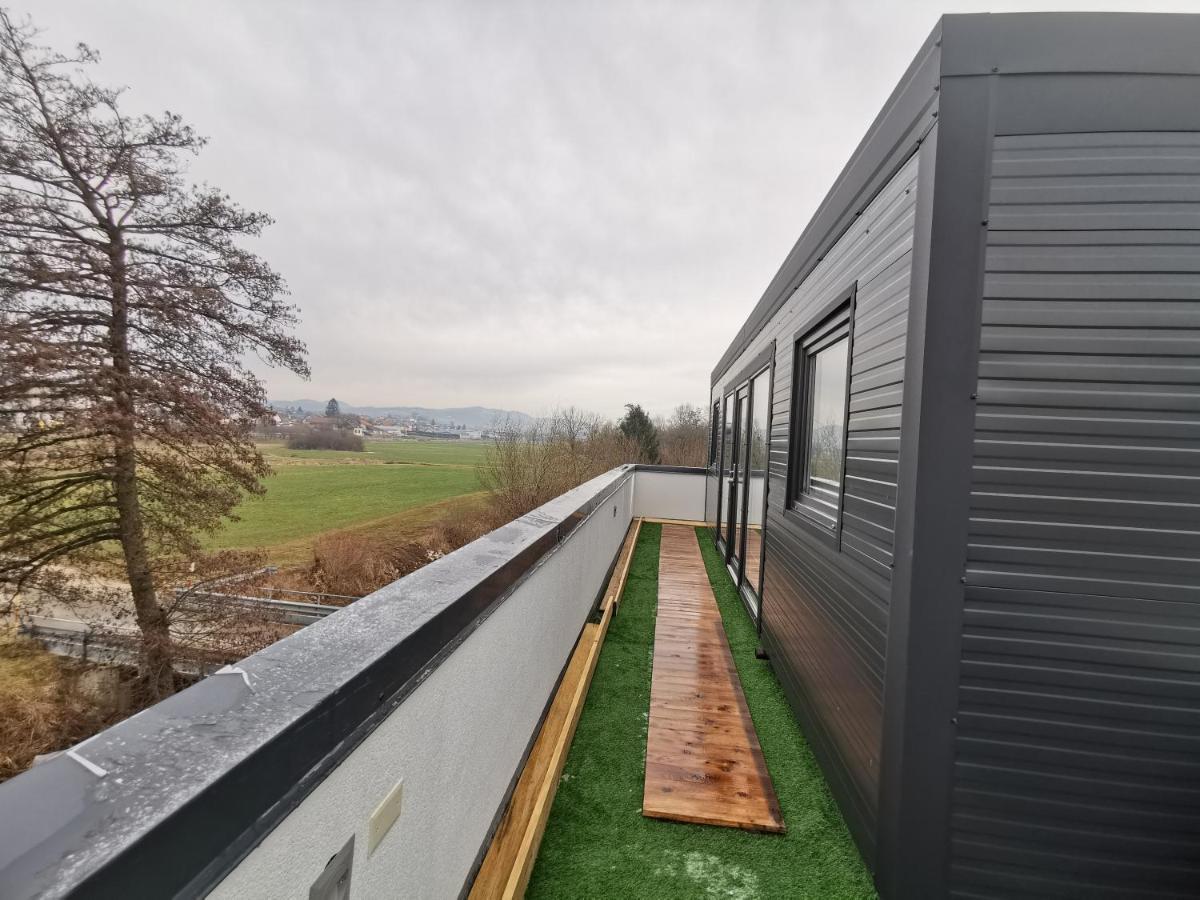 Roof Apartment Art-Pe Trebnje Zewnętrze zdjęcie